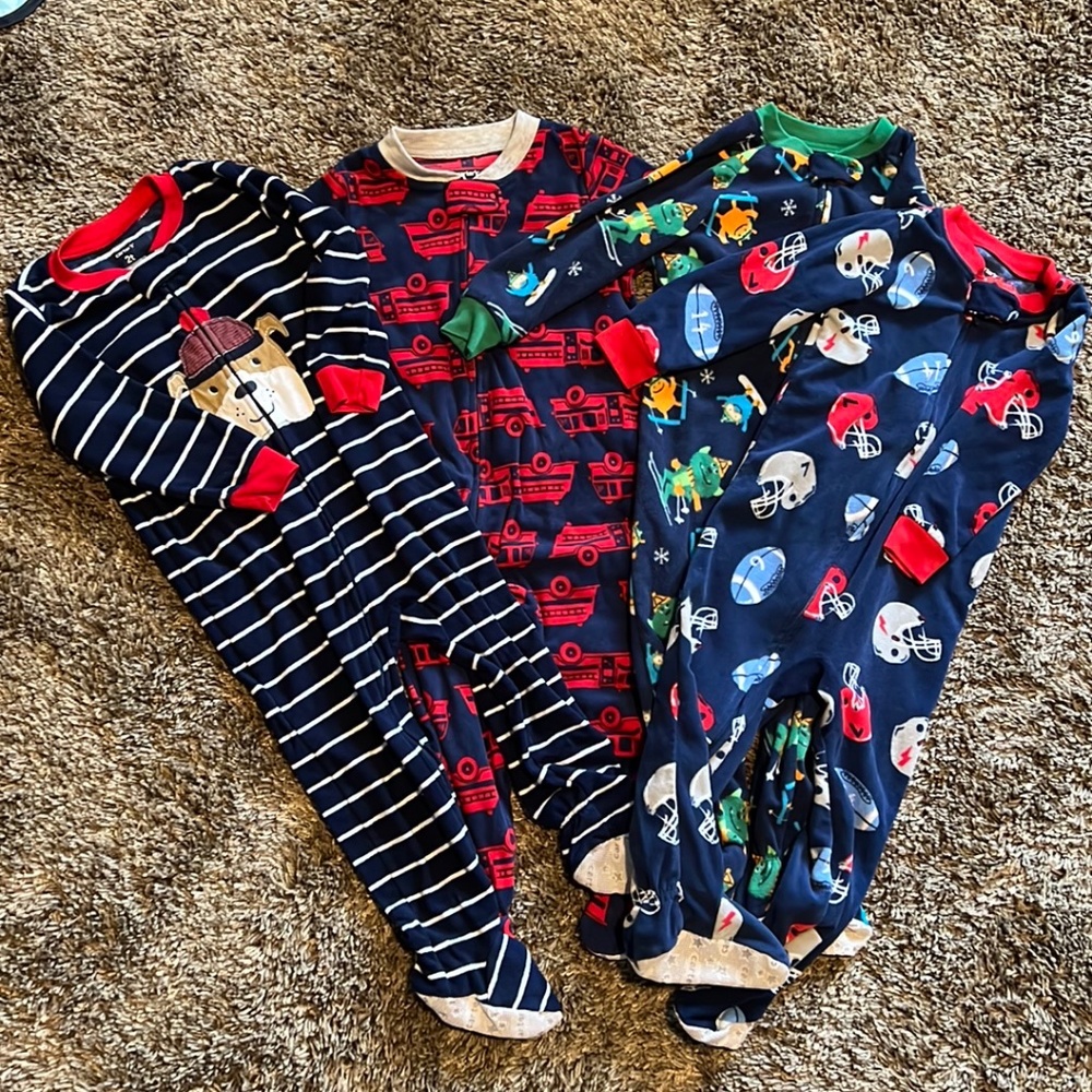 Bundle of 3-2T footie PJs